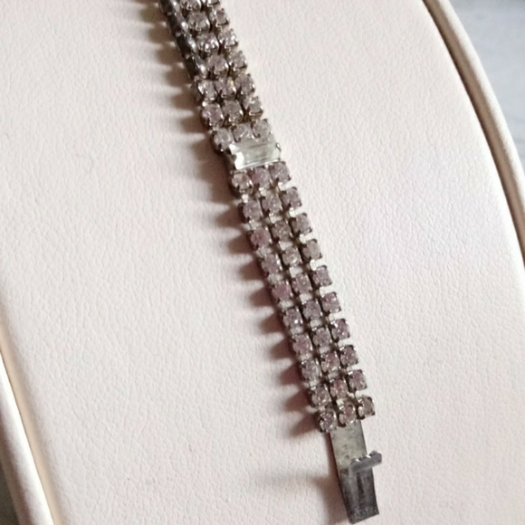 VINTAGE SILVER BRACELET WITH CRYSTAL ACCENTS - Picture 4 of 4